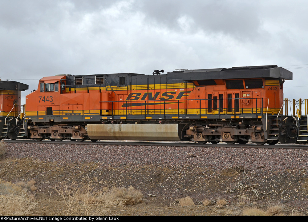 BNSF 7443